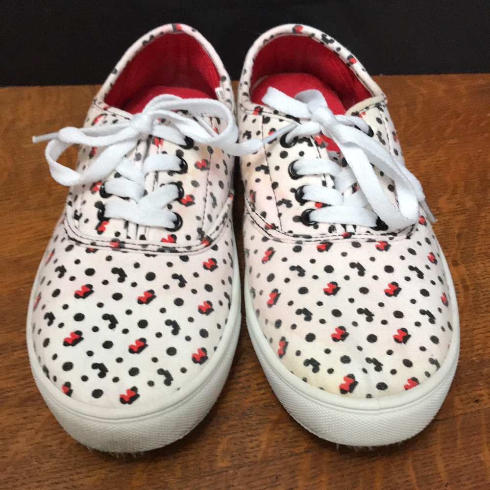 Mickey and Minnie Tennis shoes